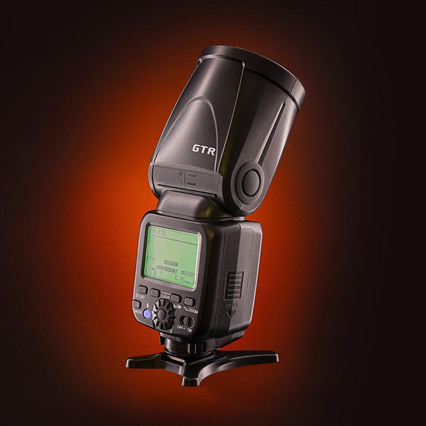 Geekoto GTR camera flash rear controls and display