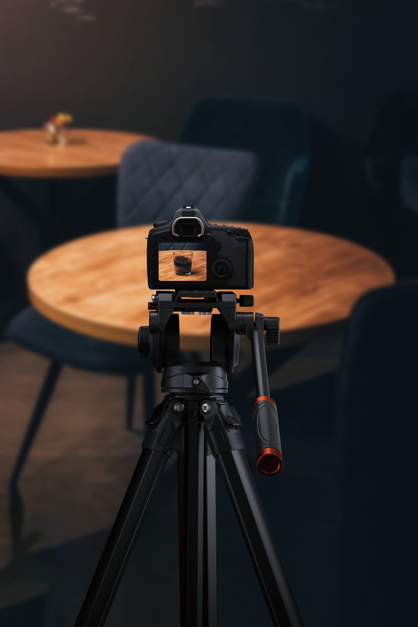Geekoto MATV Ultra video tripod fully extended
