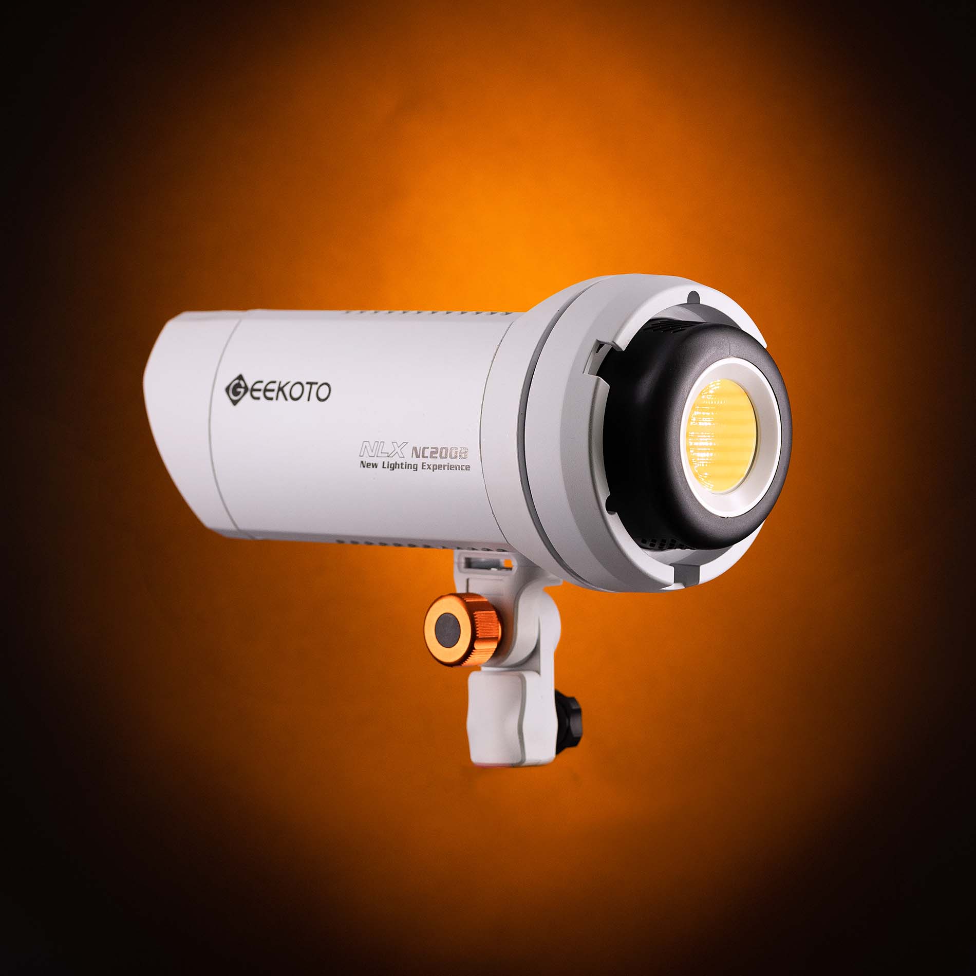 nocoページ NEIKO 40464A Cordless LED Work Light, Multipurpose Portable