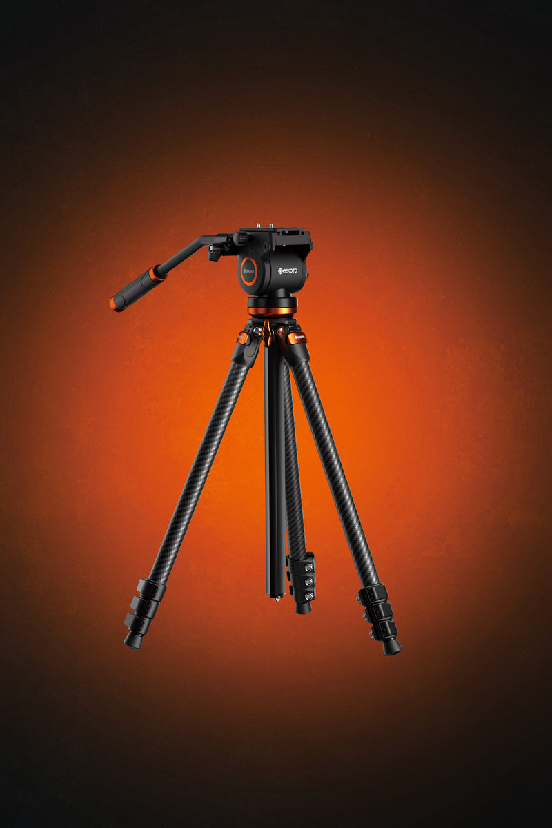 Geekoto MCTV 3K carbon fiber video tripod with Pro Max DV head